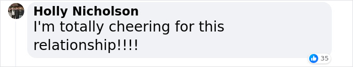 Taylor Swift Attends Chiefs Game With Travis Kelce&#8217;s Mom Amid Dating Rumors