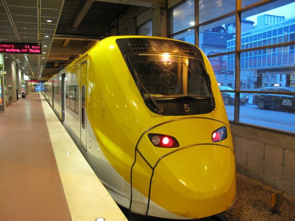 Spouses Upset Seeing A Random Karen In Their Booked 1st Class Train Seats And Refusing To Move Spouses Upset Seeing A Random Karen In Their Booked 1st Class Train Seats And Refusing To Move