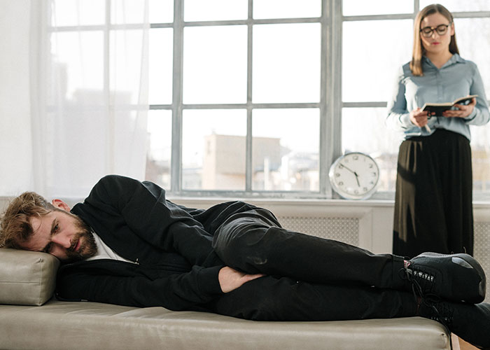 Mom Shares Horrifying Story About Brother-In-Law’s GF Who Thinks She’s Their 3 Y.O.