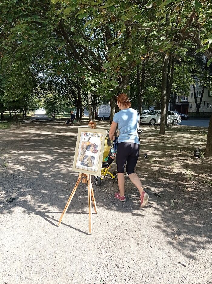 &#8220;Stepping Into The World&#8221;: A Powerful Art Project By Galina Shevtsova And Oleksandra Malyshko (28 Pics)