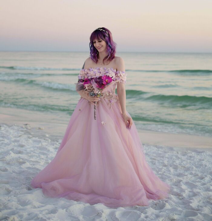 50 Brides That Embraced A Different Look On Their Wedding Day 50 Brides That Embraced A Different Look On Their Wedding Day