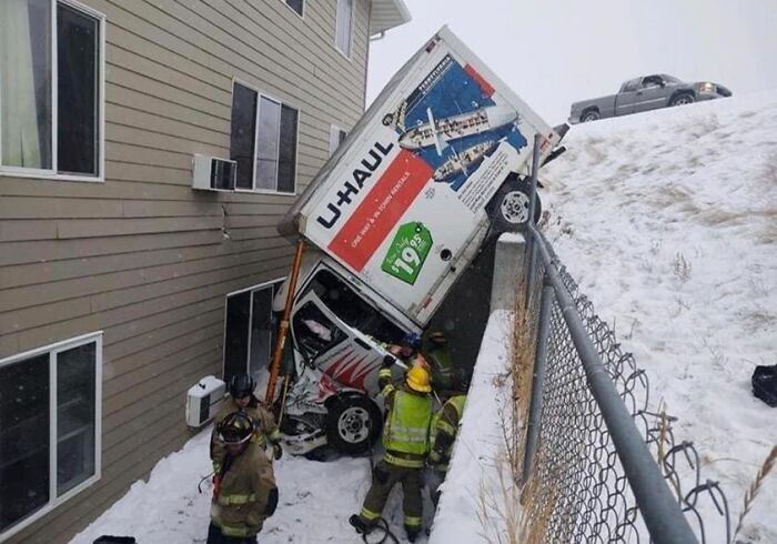 30 Times U-Haul Delivered Comedy Gold, As Seen On This FB Group 30 Times U-Haul Delivered Comedy Gold, As Seen On This FB Group