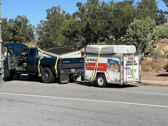 30 Times U-Haul Delivered Comedy Gold, As Seen On This FB Group 30 Times U-Haul Delivered Comedy Gold, As Seen On This FB Group