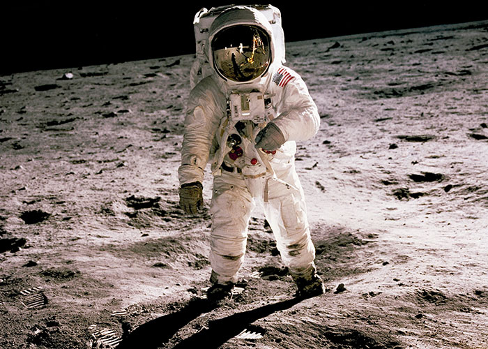 “What Is A True Fact That Sounds 100% Fake?”: 50 Interesting Facts “What Is A True Fact That Sounds 100% Fake?”: 50 Interesting Facts