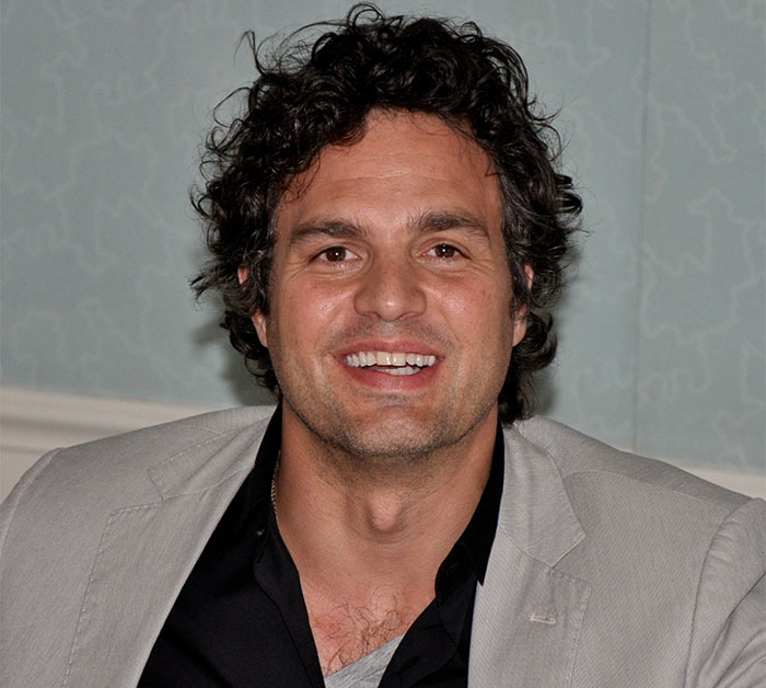 50 Celebrities That Lived Up To Their Reputation Or Failed Miserably, As Per Waiters 50 Celebrities That Lived Up To Their Reputation Or Failed Miserably, As Per Waiters