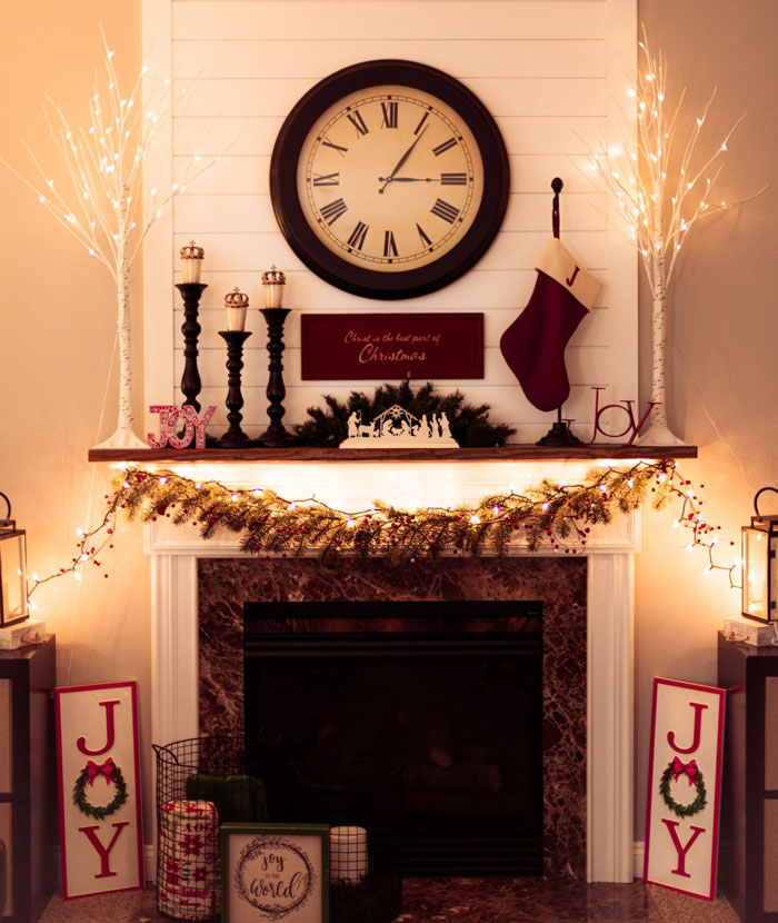 35 Fireplace Mantel Ideas for a Heavenly Hearth