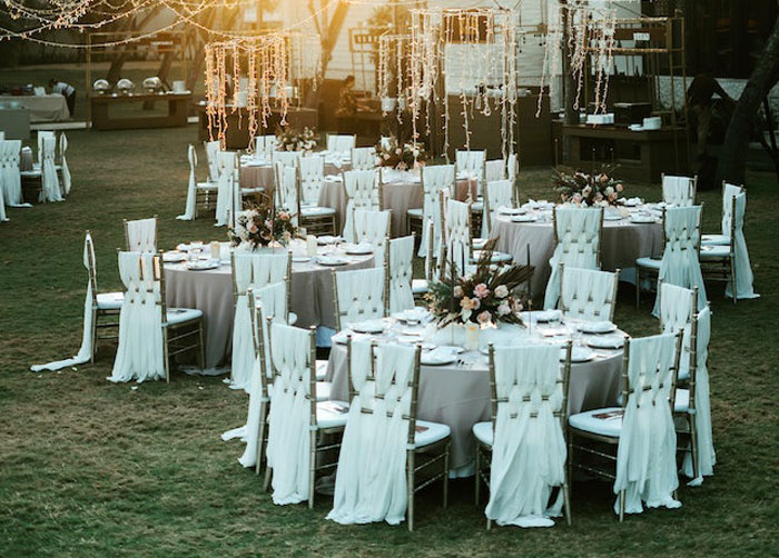 Parents Demand Daughter Plan Her Wedding Around Brothers’ Needs, Get Uninvited And Blocked Parents Demand Daughter Plan Her Wedding Around Brothers’ Needs, Get Uninvited And Blocked