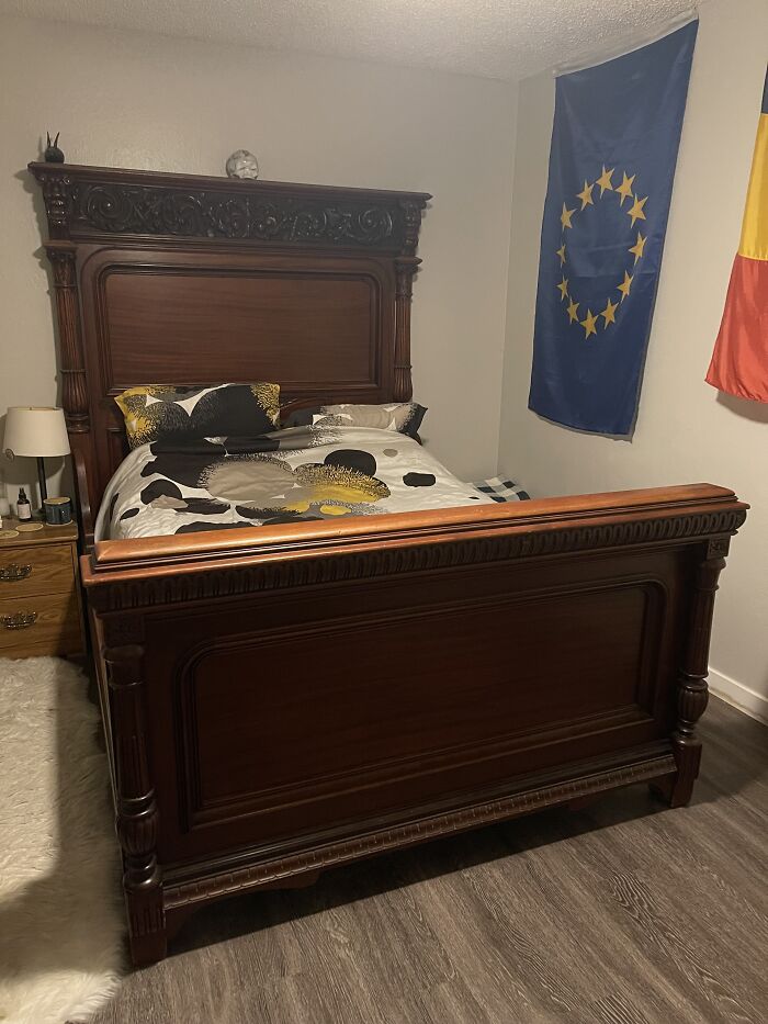 Hey Pandas, Show Us The Most Antique Thing In Your House (Closed) Hey Pandas, Show Us The Most Antique Thing In Your House (Closed)