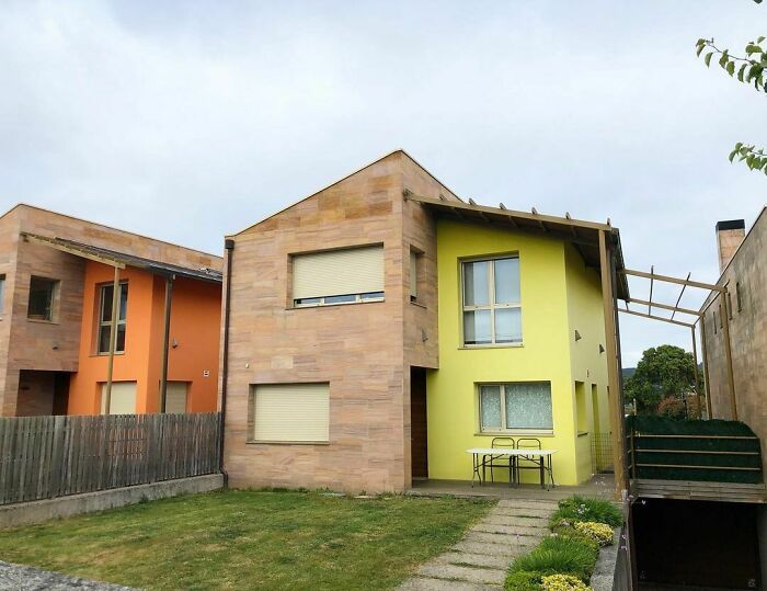 Spain Be Wilding: 50 Of The Weirdest Houses That Caught People’s Attention Spain Be Wilding: 50 Of The Weirdest Houses That Caught People’s Attention