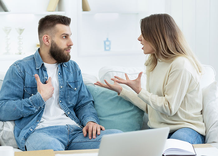 “Blew Up On Me About How I Don’t Support Her”: Wife’s Obsession With Taylor Swift Goes Too Far “Blew Up On Me About How I Don’t Support Her”: Wife’s Obsession With Taylor Swift Goes Too Far