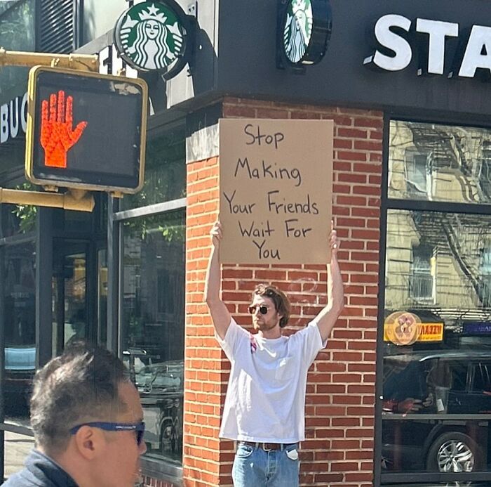 50 Times “Dude With Sign” Did Everyone A Public Service And Protested Everyday Annoying Things (New Pics) 50 Times “Dude With Sign” Did Everyone A Public Service And Protested Everyday Annoying Things (New Pics)