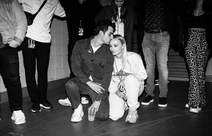 Joe Jonas Files Divorce Papers, Describes Marriage With Sophie Turner As “Irretrievably Broken” Joe Jonas Files Divorce Papers, Describes Marriage With Sophie Turner As “Irretrievably Broken”