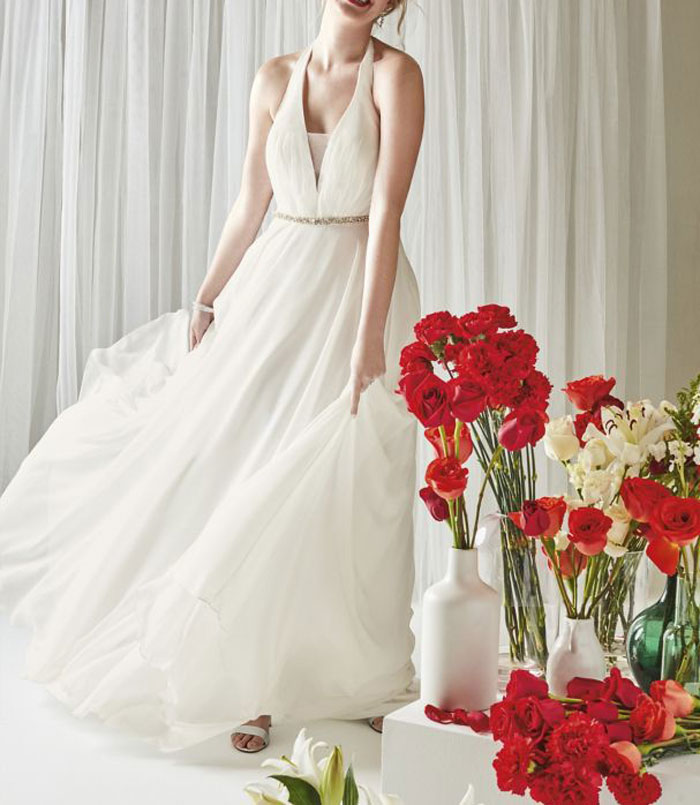 &ldquo;[Am I The Jerk] For &lsquo;Ruining&rsquo; My Wedding Dress?&rdquo;