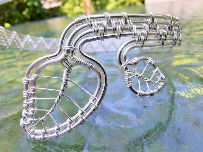 I Used Ten Meters Of Wire For This Elven Armlet (7 Pics) I Used Ten Meters Of Wire For This Elven Armlet (7 Pics)