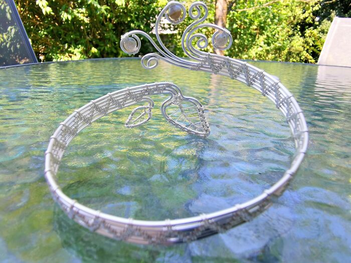 I Used Ten Meters Of Wire For This Elven Armlet (7 Pics) I Used Ten Meters Of Wire For This Elven Armlet (7 Pics)