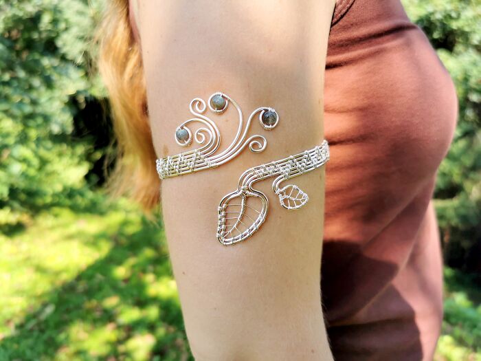 I Used Ten Meters Of Wire For This Elven Armlet (7 Pics) I Used Ten Meters Of Wire For This Elven Armlet (7 Pics)