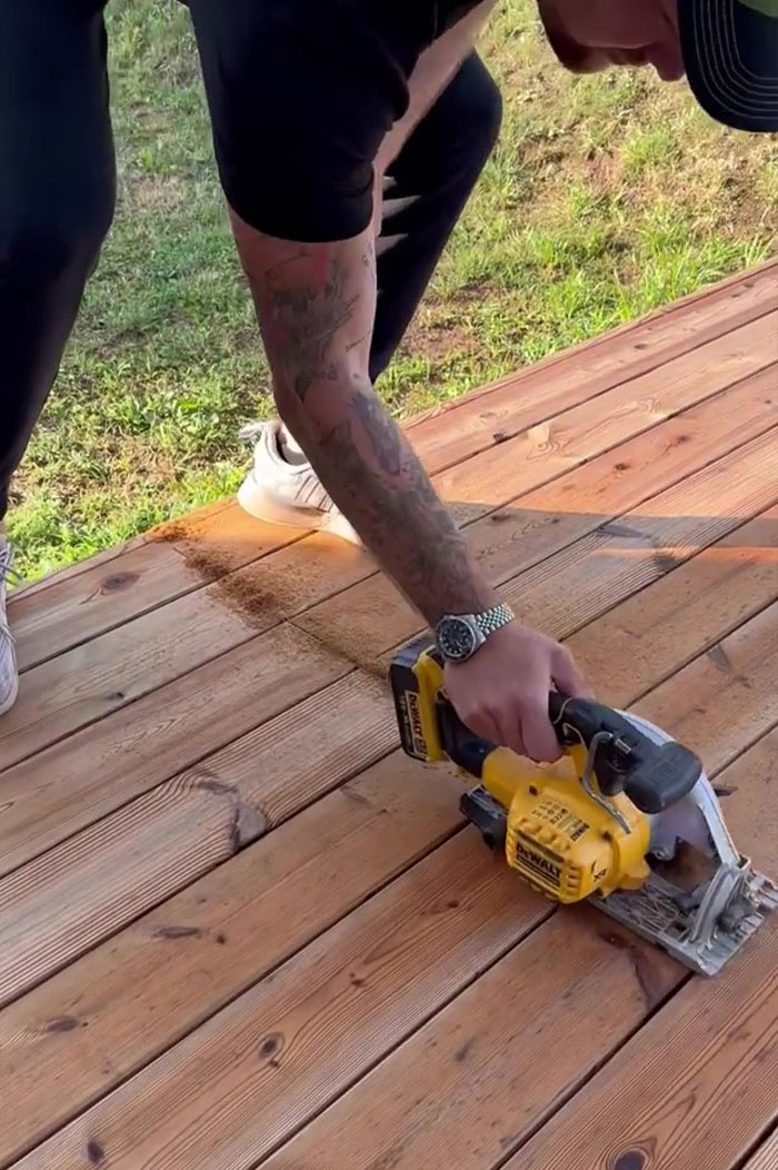 Builder Destroys Beautifully Done Terrace After Client Didn’t Pay For It For Over 3 Weeks Builder Destroys Beautifully Done Terrace After Client Didn’t Pay For It For Over 3 Weeks