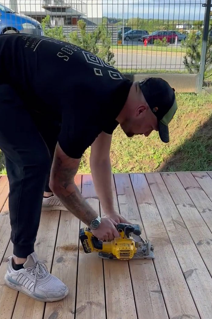 Builder Destroys Beautifully Done Terrace After Client Didn’t Pay For It For Over 3 Weeks Builder Destroys Beautifully Done Terrace After Client Didn’t Pay For It For Over 3 Weeks