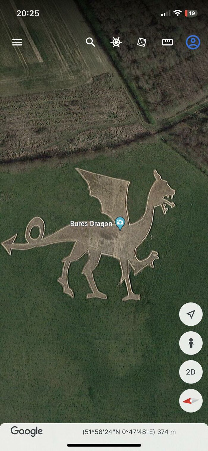 30 Times People Found Such Strange Things On Google Earth, They Just Had To Share Them