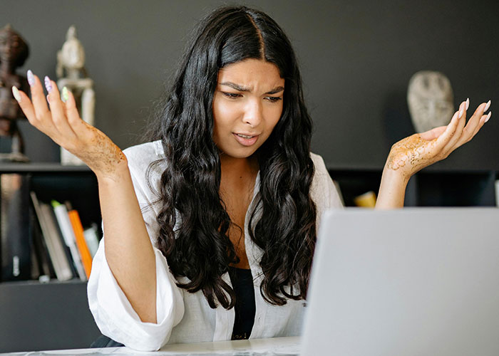 “Professional Incompetence”: 30 Things That Are More Common Than People Would Like To Think “Professional Incompetence”: 30 Things That Are More Common Than People Would Like To Think