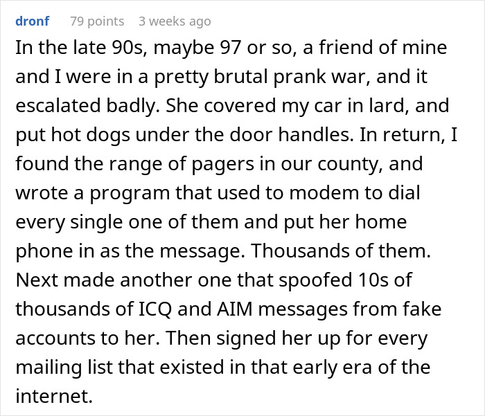 Boss Gives Employee 1 Out Of 5 Score In A Yearly Review For No Reason, Receives Petty Revenge Boss Gives Employee 1 Out Of 5 Score In A Yearly Review For No Reason, Receives Petty Revenge