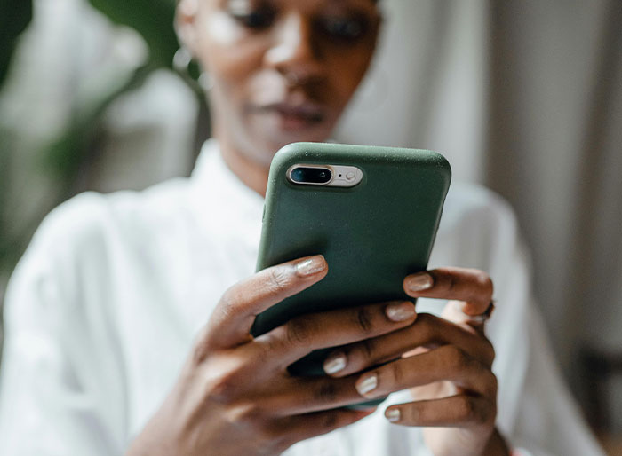 “I Emailed His Mom”: 30 Women’s Best Post-Breakup Petty Revenge “I Emailed His Mom”: 30 Women’s Best Post-Breakup Petty Revenge