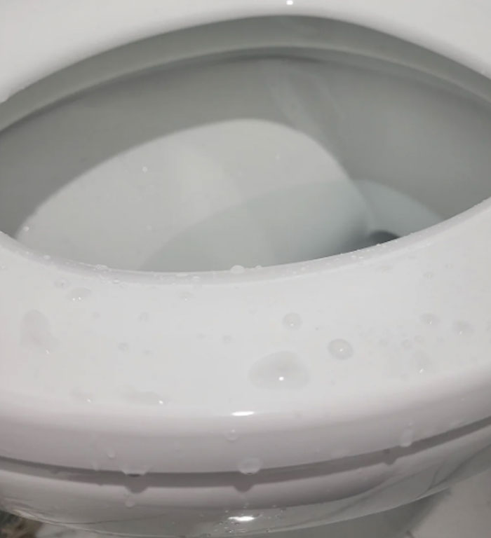 &#8220;People Won&#8217;t Respect You As Much&#8221;: 30 Short People Share Things Tall Folks Don&#8217;t Understand