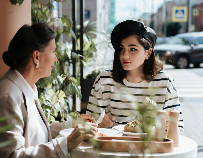 28 Questions Adults Like Asking Kids Despite Them Being Inappropriate, As Shared Online 28 Questions Adults Like Asking Kids Despite Them Being Inappropriate, As Shared Online