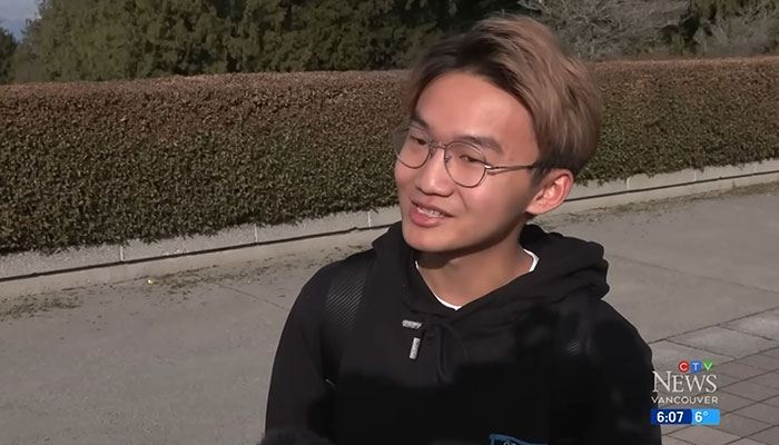 University Student Commutes To Class By Plane, Saves Money On Rent University Student Commutes To Class By Plane, Saves Money On Rent