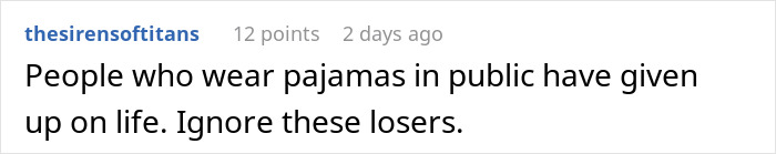 Woman With Main Character Syndrome Freaks Out After Stranger Orders The Same Meal