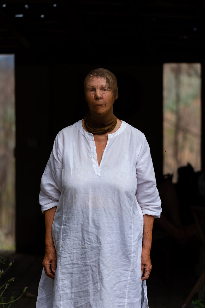 This Is The Weirdest Family Photo Album You Will Ever See (28 Pics) This Is The Weirdest Family Photo Album You Will Ever See (28 Pics)