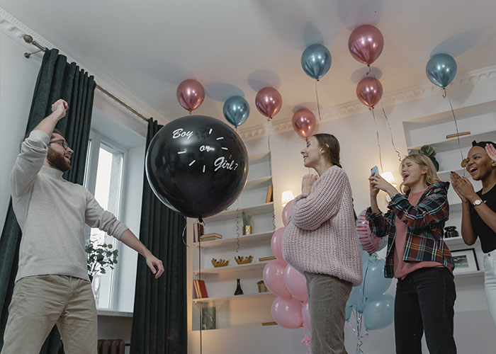 30 People Reveal The “Dumbest” Parts Of Their Cultures 30 People Reveal The “Dumbest” Parts Of Their Cultures