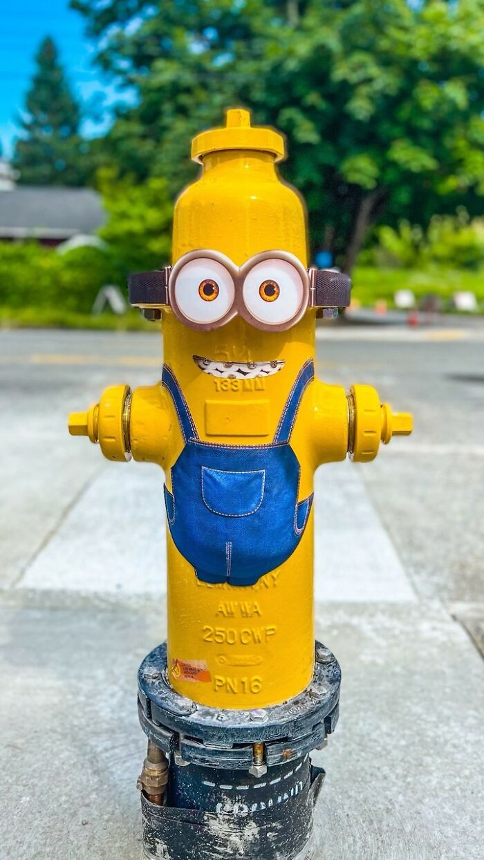 Street Artist Plays With His Surroundings And Paper Cutouts To Create Fun Scenes (26 New Pics) Street Artist Plays With His Surroundings And Paper Cutouts To Create Fun Scenes (26 New Pics)