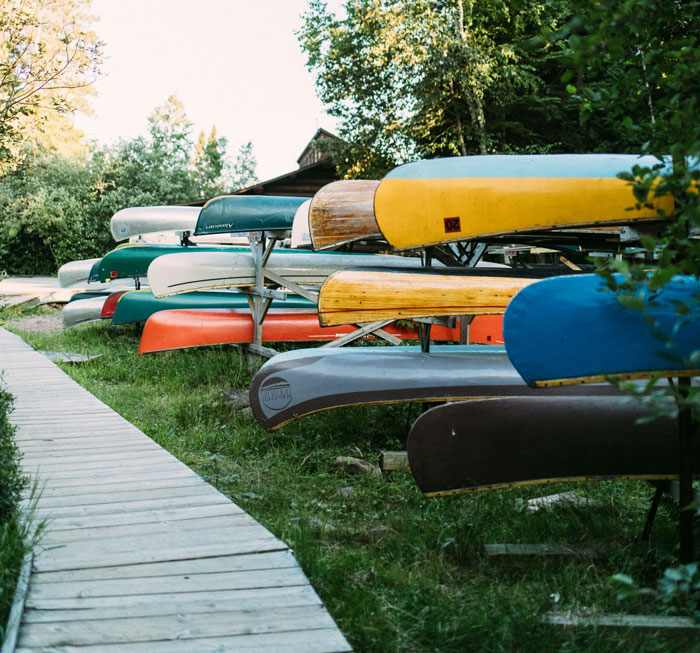 Woman Treats Wedding As Her Own Resort, Brings Her Kids, Rearranges Tables Woman Treats Wedding As Her Own Resort, Brings Her Kids, Rearranges Tables