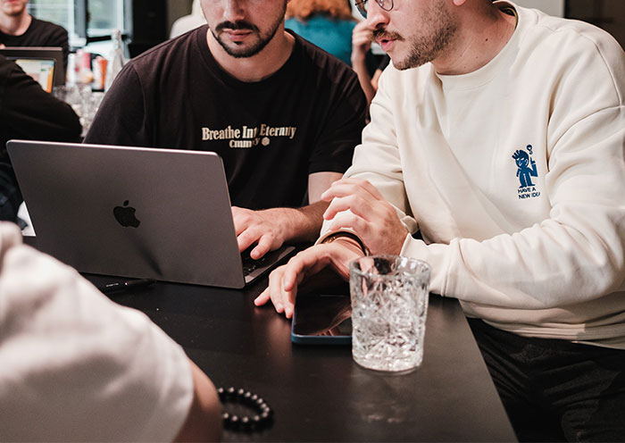 Team Lead Gets Told He’s Bad At Motivating, So He Encourages Their Star Employee To Quit Team Lead Gets Told He’s Bad At Motivating, So He Encourages Their Star Employee To Quit