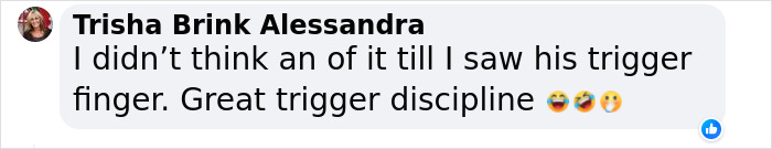 “Pay Close Attention”: Video Of Miley Cyrus’ Bodyguard Sparks Concerns For The Singer’s Safety “Pay Close Attention”: Video Of Miley Cyrus’ Bodyguard Sparks Concerns For The Singer’s Safety