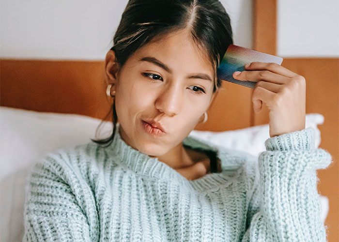 “Dodged That Bullet Big Time”: 35 Times A 3rd Person Ruined A Relationship Without Even Cheating