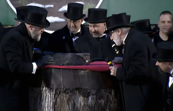 Crowd Witnesses Historic Groundhog Day As Punxsutawney Phil Doesn’t See His Shadow Crowd Witnesses Historic Groundhog Day As Punxsutawney Phil Doesn’t See His Shadow