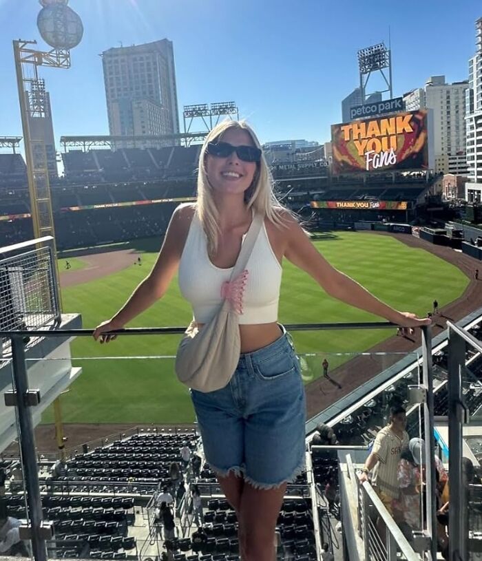 30 Valentine’s Gifts For Your Girlfriend That Might Melt Her Heart 30 Valentine’s Gifts For Your Girlfriend That Might Melt Her Heart