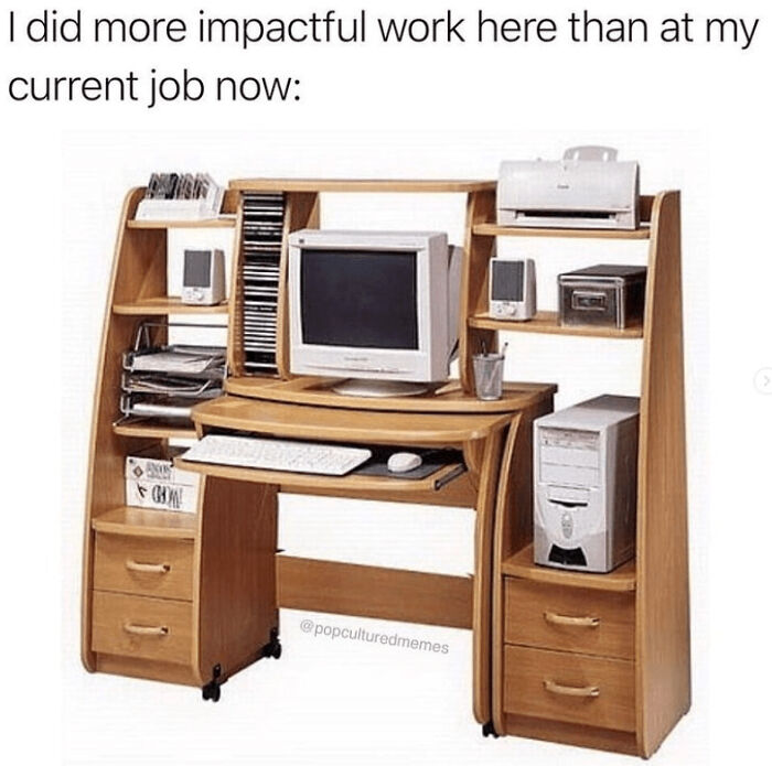 30 Memes Covering The Good, The Bad, And The Ugly Of The 2000s, As Shared On This IG Page