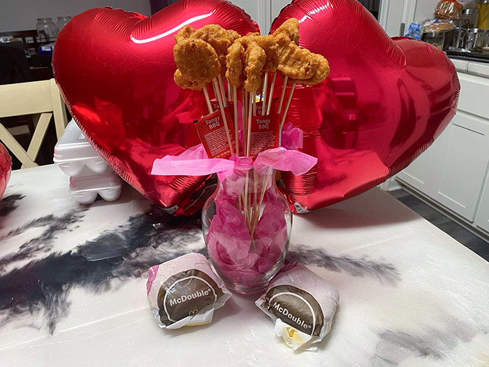 50 Hilarious Girlfriends And Wives Who Never Fail To Make Their Partners Laugh (New Pics) 50 Hilarious Girlfriends And Wives Who Never Fail To Make Their Partners Laugh (New Pics)