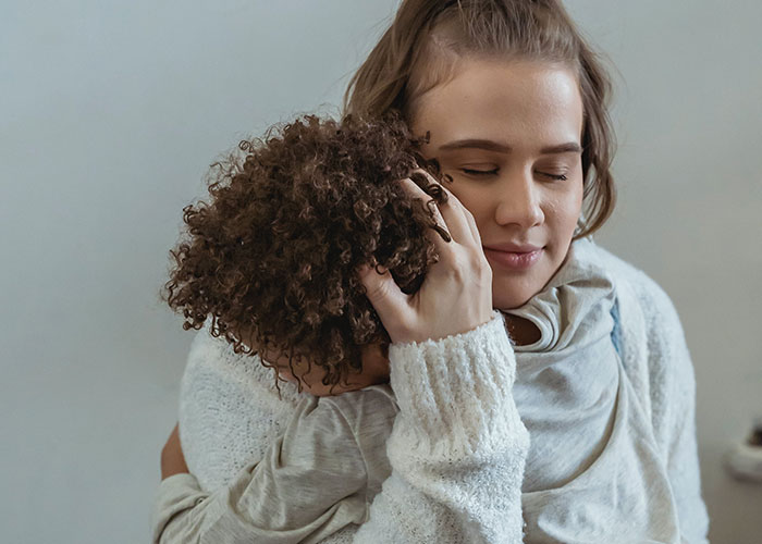 “I Am Begging Parents To Stop”: Therapist Lists The Absolute Worst Behaviors That Cause Trauma “I Am Begging Parents To Stop”: Therapist Lists The Absolute Worst Behaviors That Cause Trauma