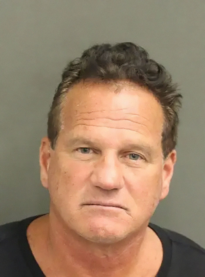 Man Taken To Court After Slapping 19-Year-Old Restaurant Hostess At Disney World Over Dress Code Man Taken To Court After Slapping 19-Year-Old Restaurant Hostess At Disney World Over Dress Code