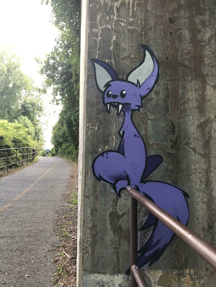 50 Pieces Of “Vandalism” That Only Make Cities More Interesting, As Shared On This Online Group 50 Pieces Of “Vandalism” That Only Make Cities More Interesting, As Shared On This Online Group