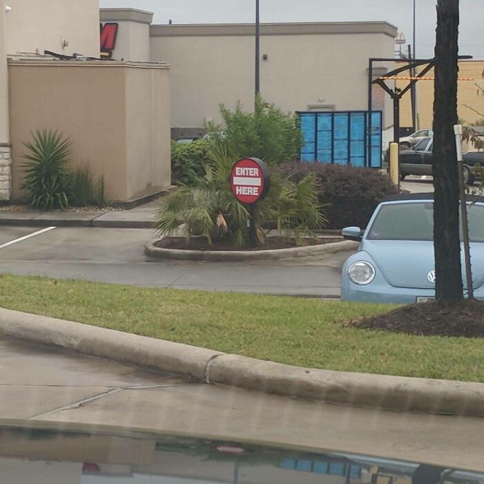 50 Times “Idiots At Work” Showed Just How Stupid Humans Can Be 50 Times “Idiots At Work” Showed Just How Stupid Humans Can Be