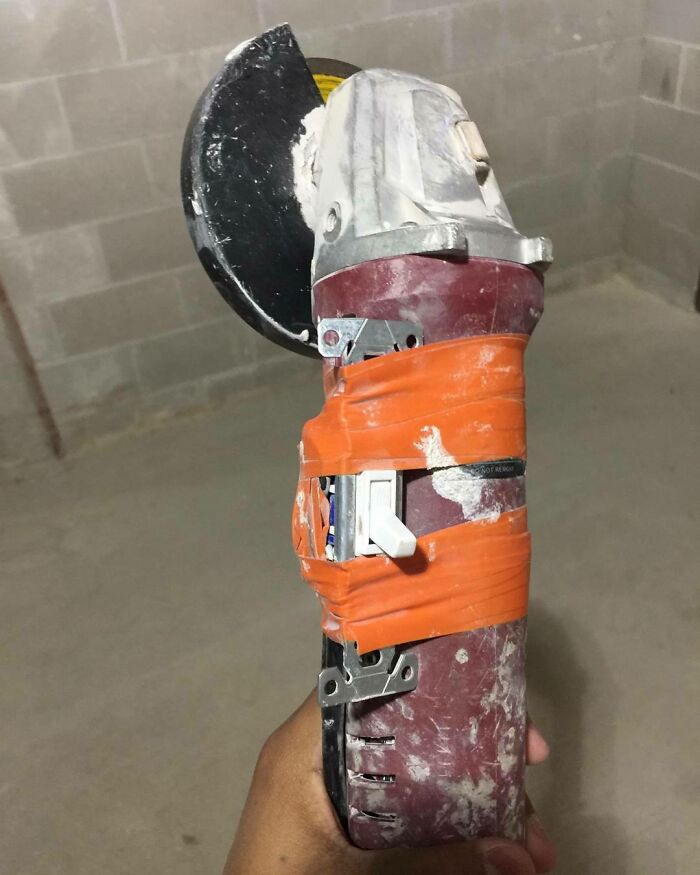 50 Times “Idiots At Work” Showed Just How Stupid Humans Can Be 50 Times “Idiots At Work” Showed Just How Stupid Humans Can Be