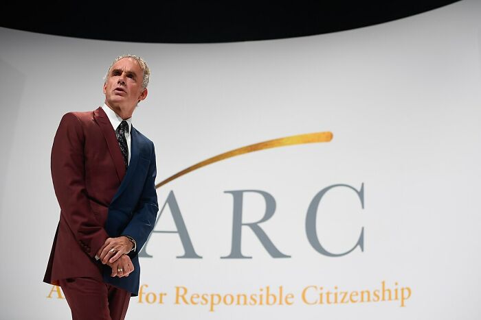 30 Hilarious Yet Petty Reasons People Won’t Date Someone, As Shared By Folks Online 30 Hilarious Yet Petty Reasons People Won’t Date Someone, As Shared By Folks Online