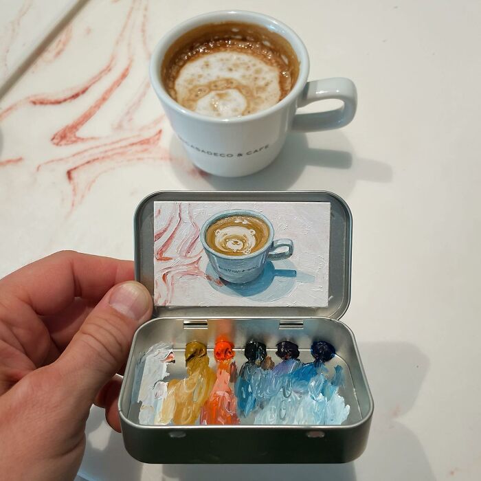 45 Pocket-Sized Masterpieces By This Artist That Paints In Altoid Tins (New Pics) 45 Pocket-Sized Masterpieces By This Artist That Paints In Altoid Tins (New Pics)