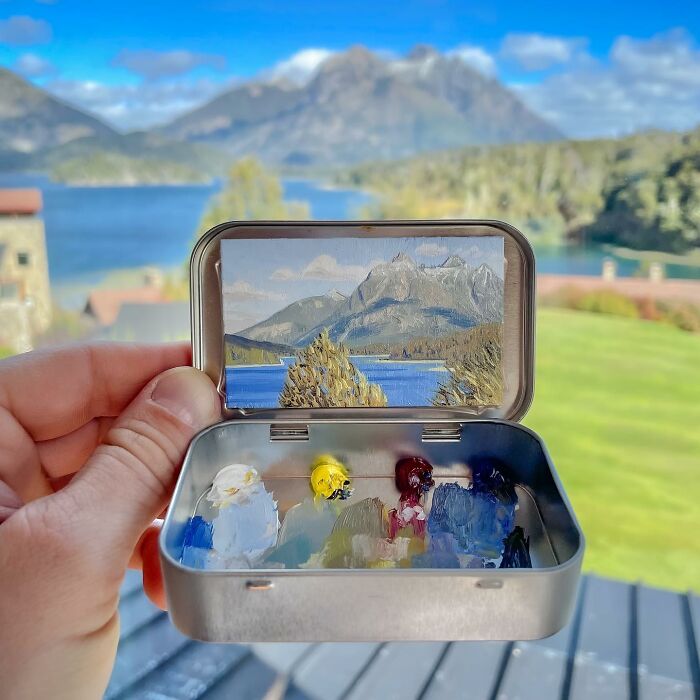 45 Pocket-Sized Masterpieces By This Artist That Paints In Altoid Tins (New Pics) 45 Pocket-Sized Masterpieces By This Artist That Paints In Altoid Tins (New Pics)