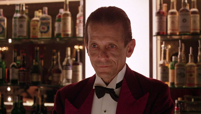 People In This Online Group Point Out 38 Of The Most Irritating Clichés From Movies And TV Shows People In This Online Group Point Out 38 Of The Most Irritating Clichés From Movies And TV Shows